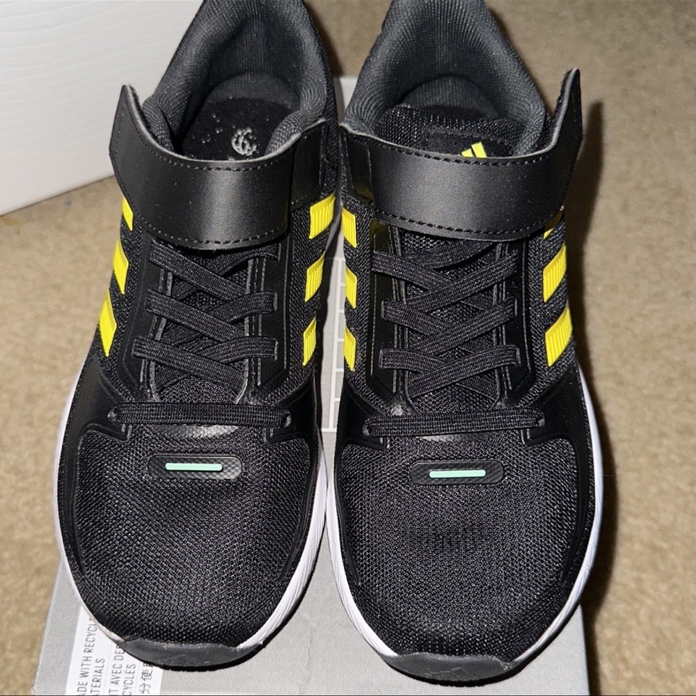 Kids Addias RUNFALCON 2.0 EL K (PS). Size 1.5y